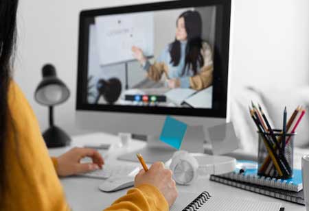 Expanding Access and Innovation Through Online Learning